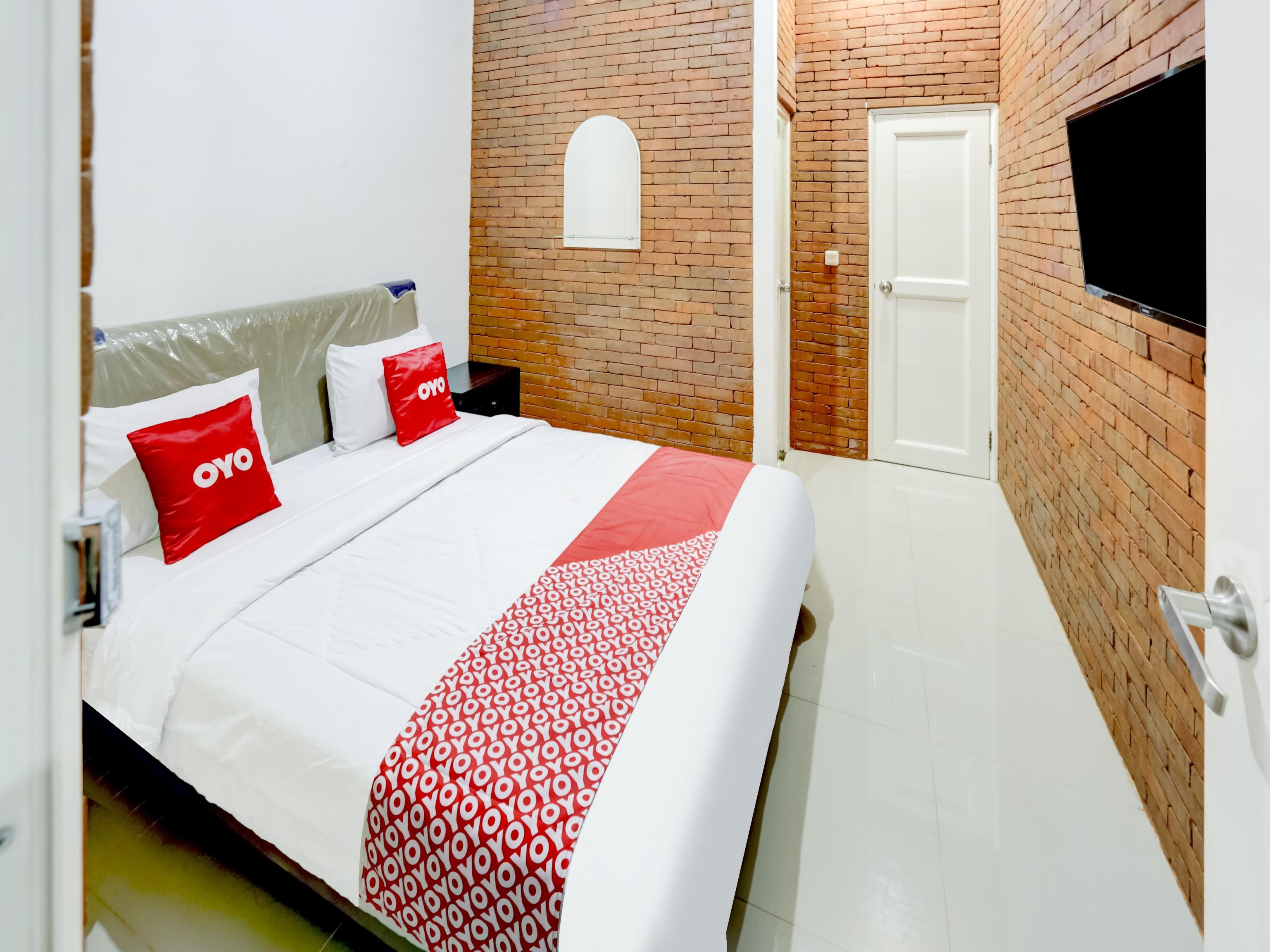 Oyo 90066 Tobana Pejaten House Jakarta Exterior foto