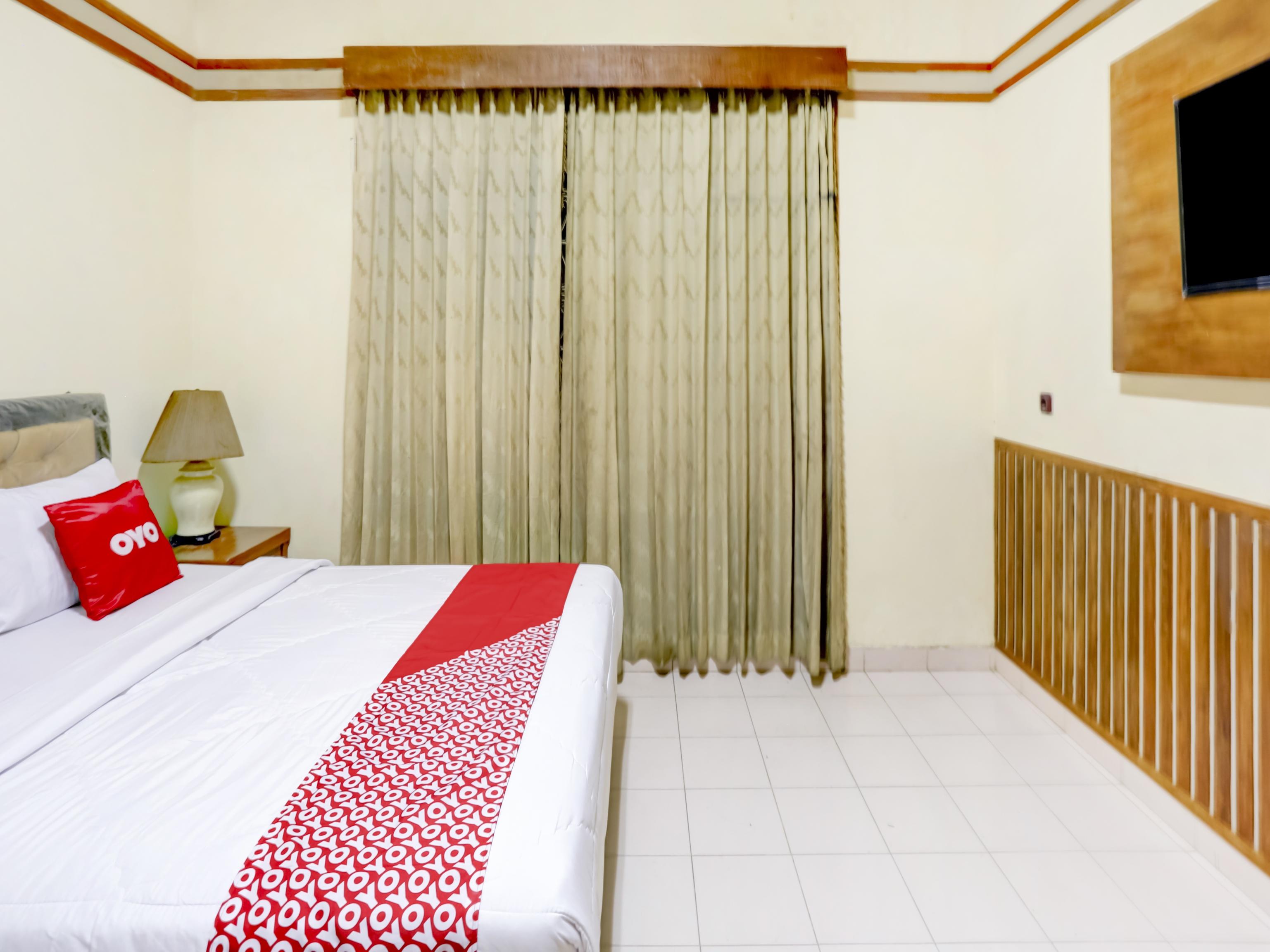 Oyo 90066 Tobana Pejaten House Jakarta Exterior foto