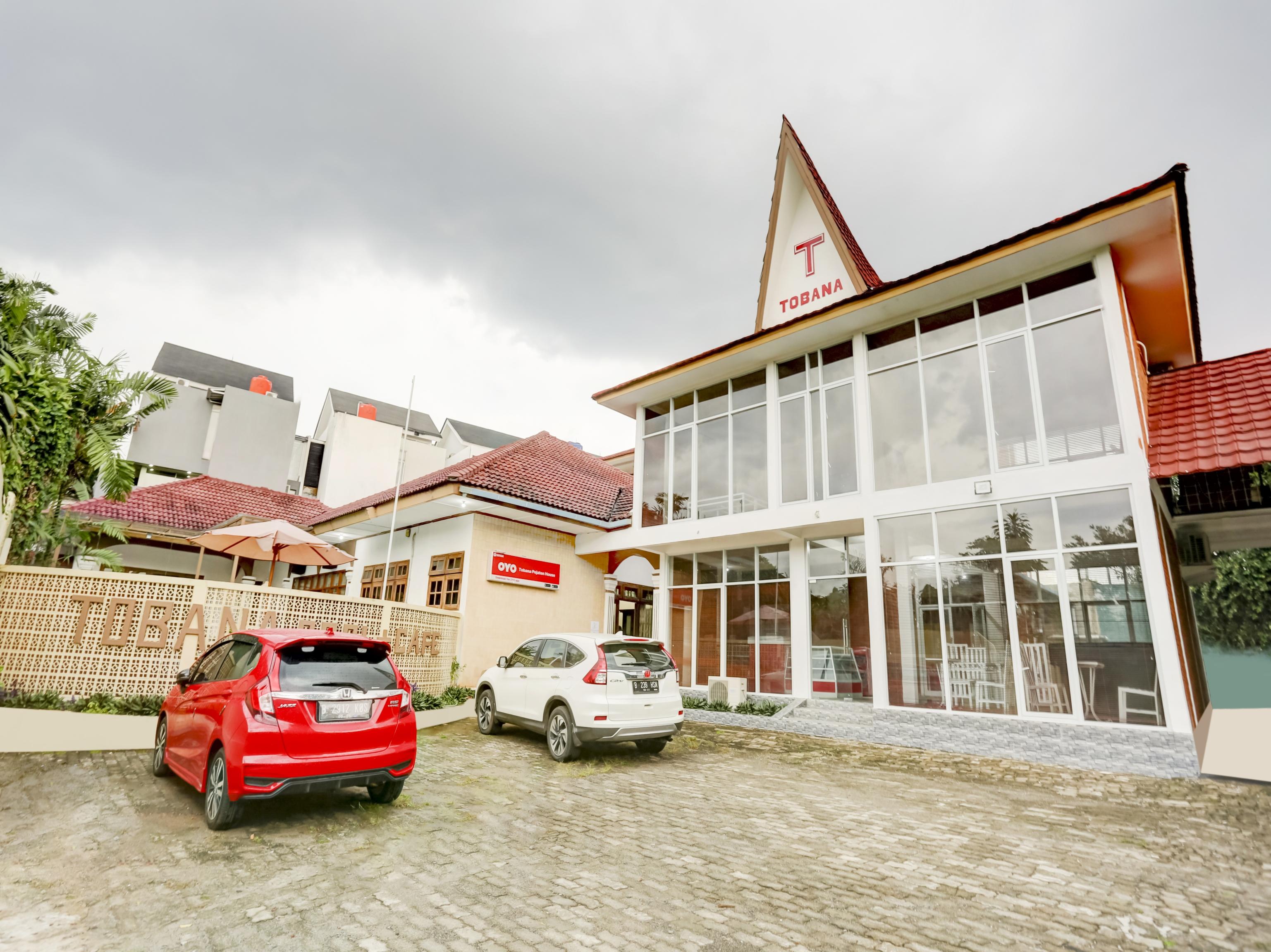 Oyo 90066 Tobana Pejaten House Jakarta Exterior foto