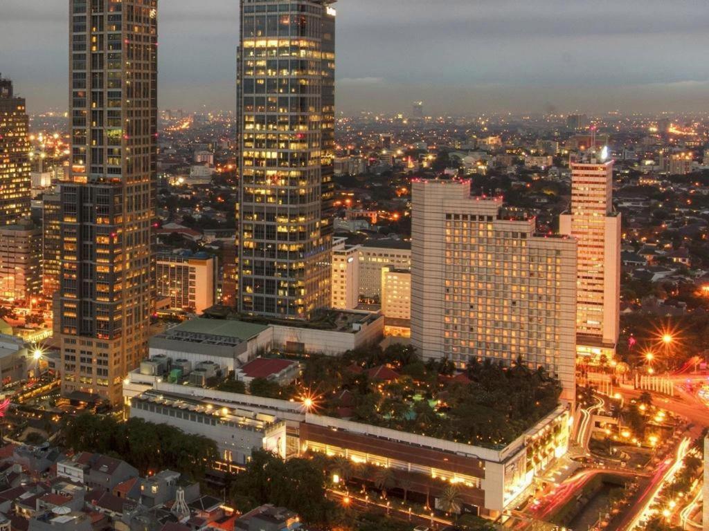 Oyo 90066 Tobana Pejaten House Jakarta Exterior foto
